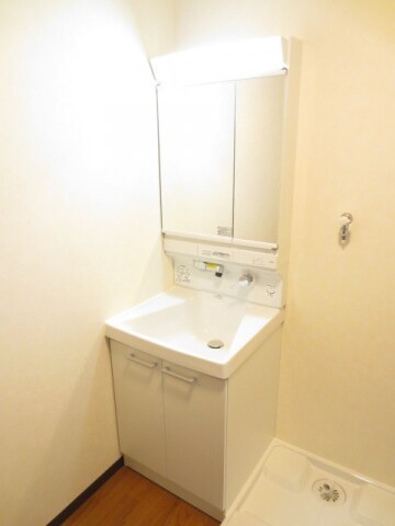  シャイニング壱番館