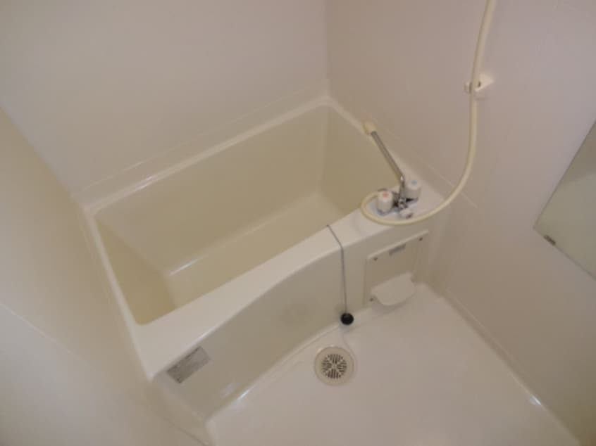  エスエスコーポ愛知川