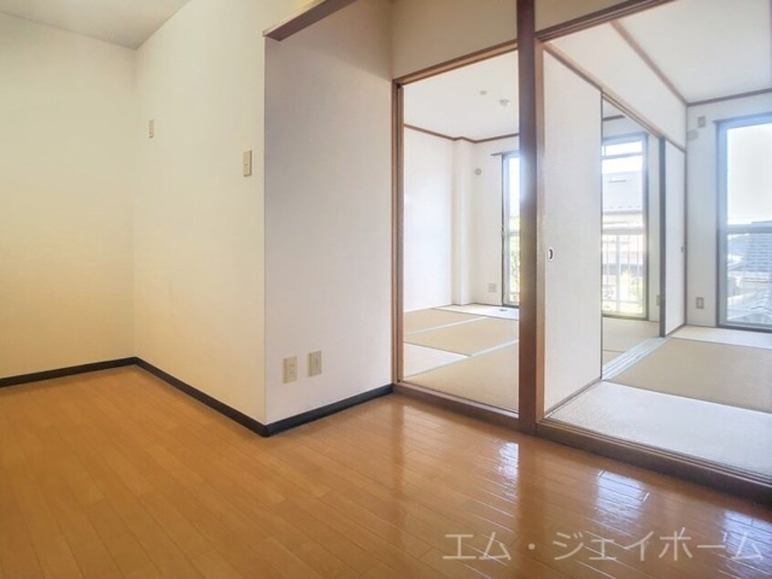  ベルパーク三陽