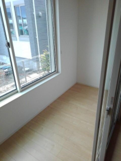  クローヴ・アヴェニュー・Ｍ　Ⅲ