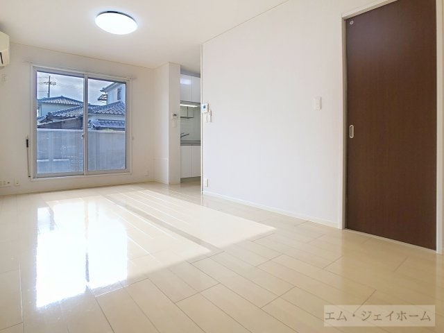  ファミーユ旭ヶ丘Ⅱ