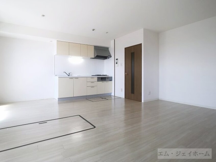  エルミナコート八日市