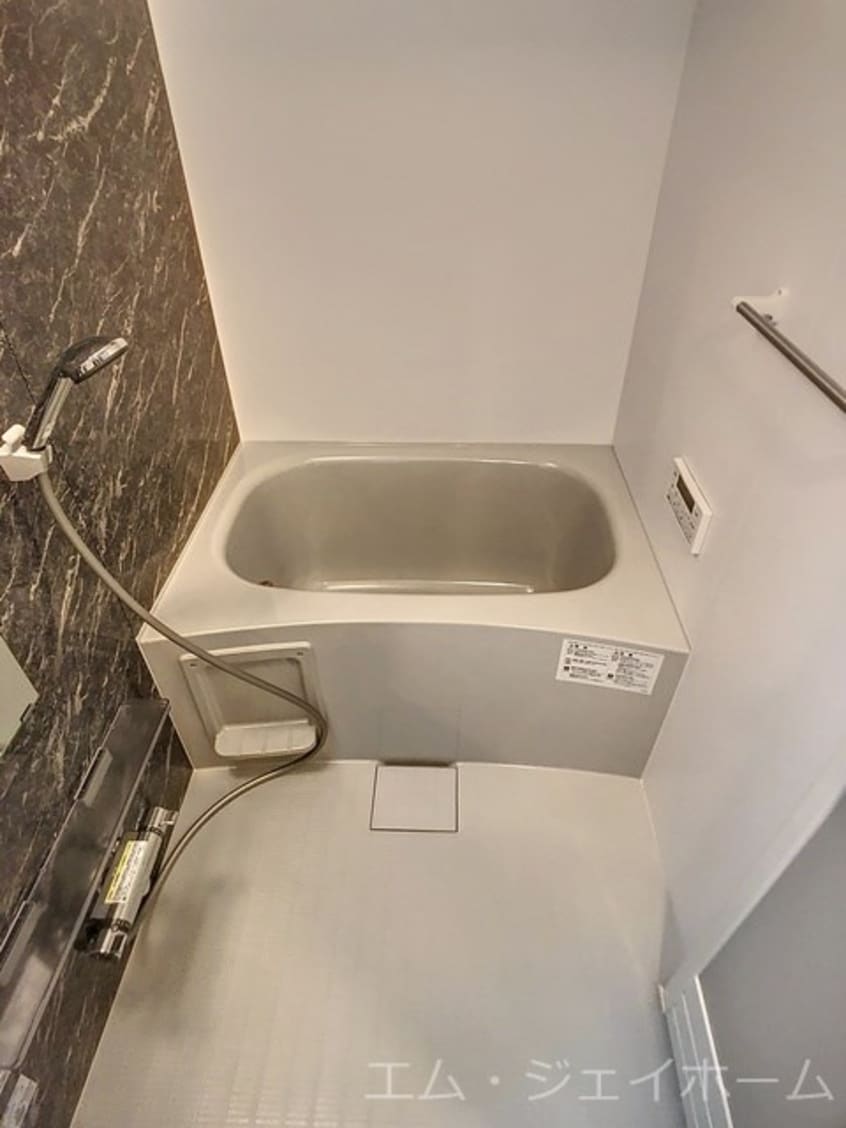  ルトゥール野村