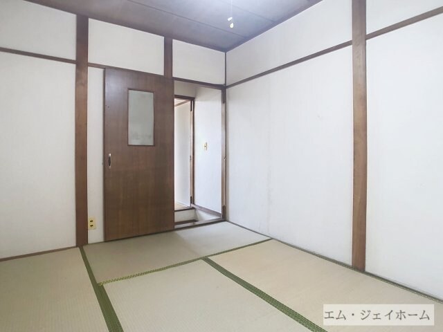  近江八幡市中小森町貸家