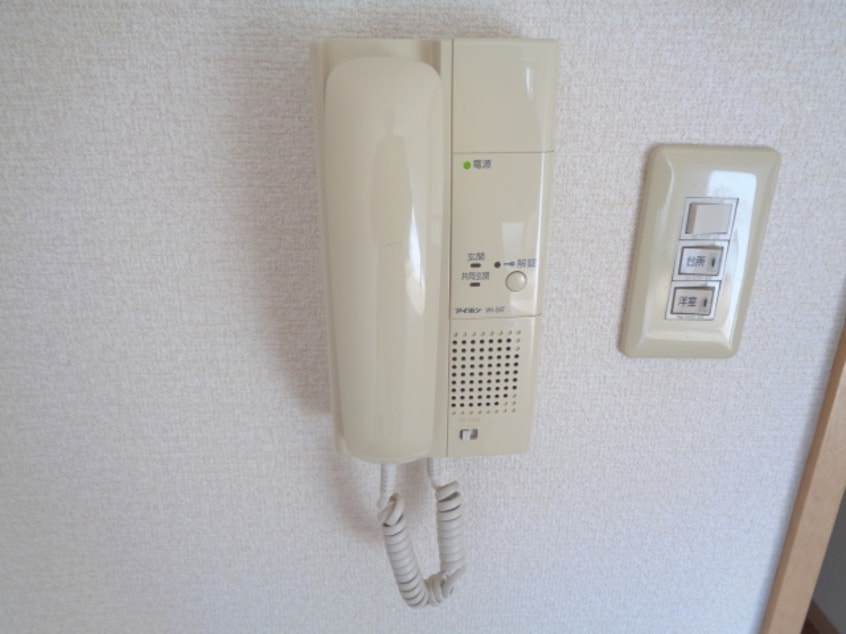  クレストコート