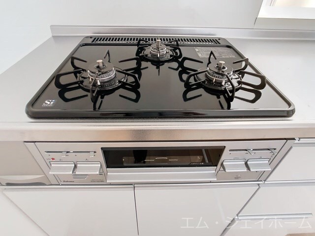  トラスト　メゾン