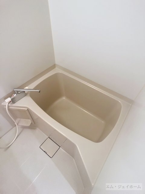  フラワー５番館