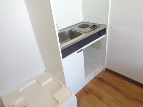  レジデンス岡本