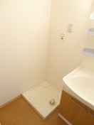  サンローズ　Ａ棟