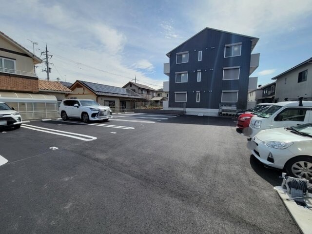  Lys Gracieux（リス　グラシュー）