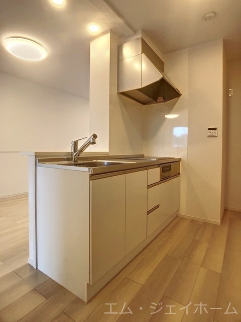  アストラル　ノーヴァ