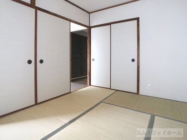  守山駅前東住宅３号棟