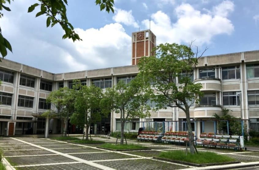 中学校/中等教育学校まで1300m※栗東市立葉山中学校 ハートフルM aim