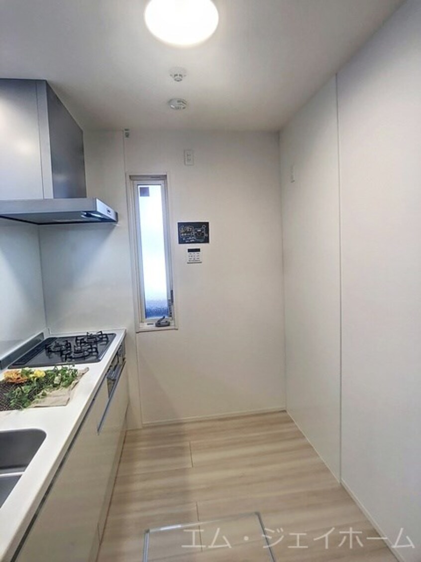 Lucent本堅田