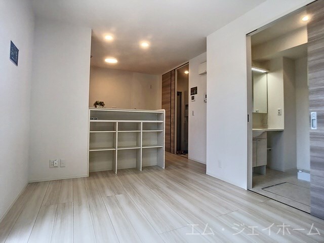  Lucent本堅田 (ルーセント)