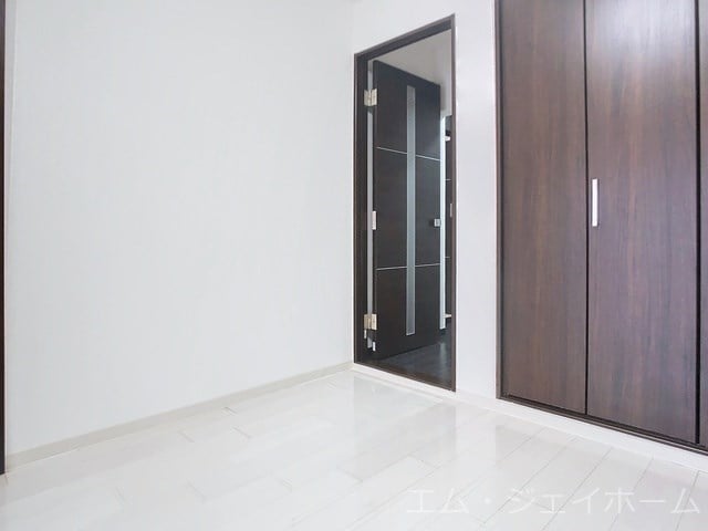  クレセール里内