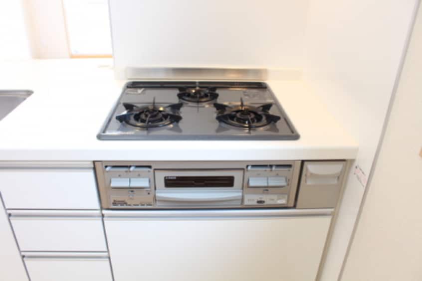  シャーメゾン　リーリエ