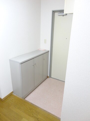  ホワイトハイツ壱番館