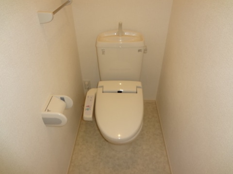  ソレイユ・ヴィラ　Ａ館