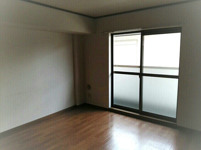  レジーナ・クミル