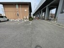  シャーメゾン　リーリエ