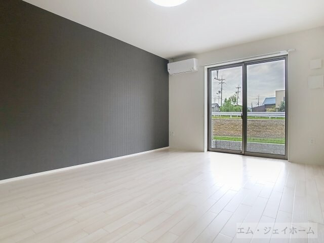  CHARME　(シャルム)