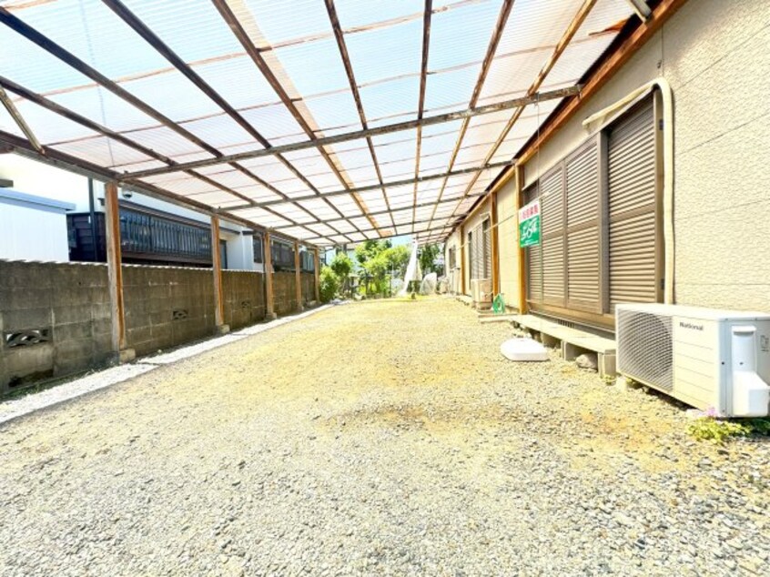 建物側縦列２台 川登戸建