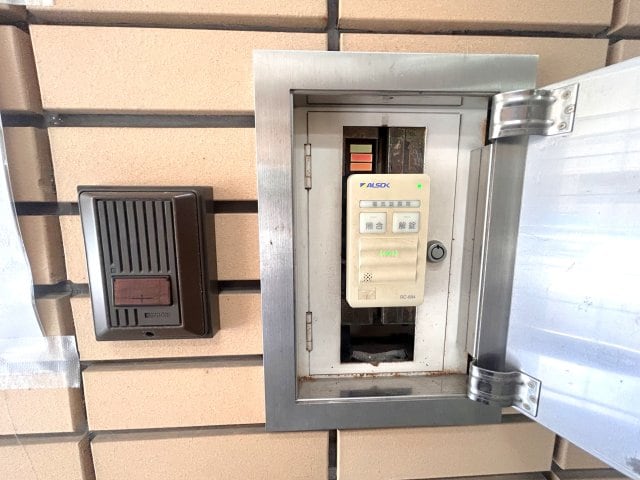  アップルハウス