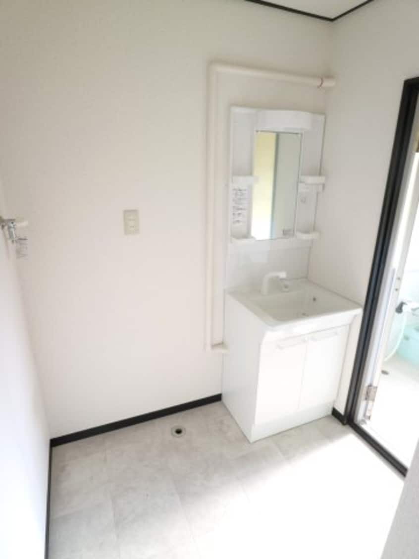 他号室の写真の為異なる場合は、現況優先とします。 草木アパート