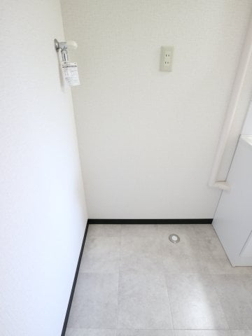 室内洗濯機置場
他号室の写真の為異なる場合は、現況優先としま 草木アパート