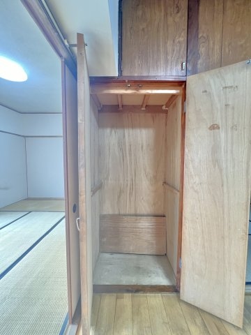  浜町マンション