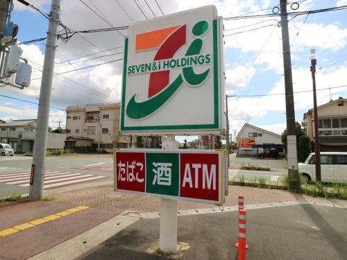 セブンイレブン 大牟田新町店(コンビニ)まで179m 増田ビル