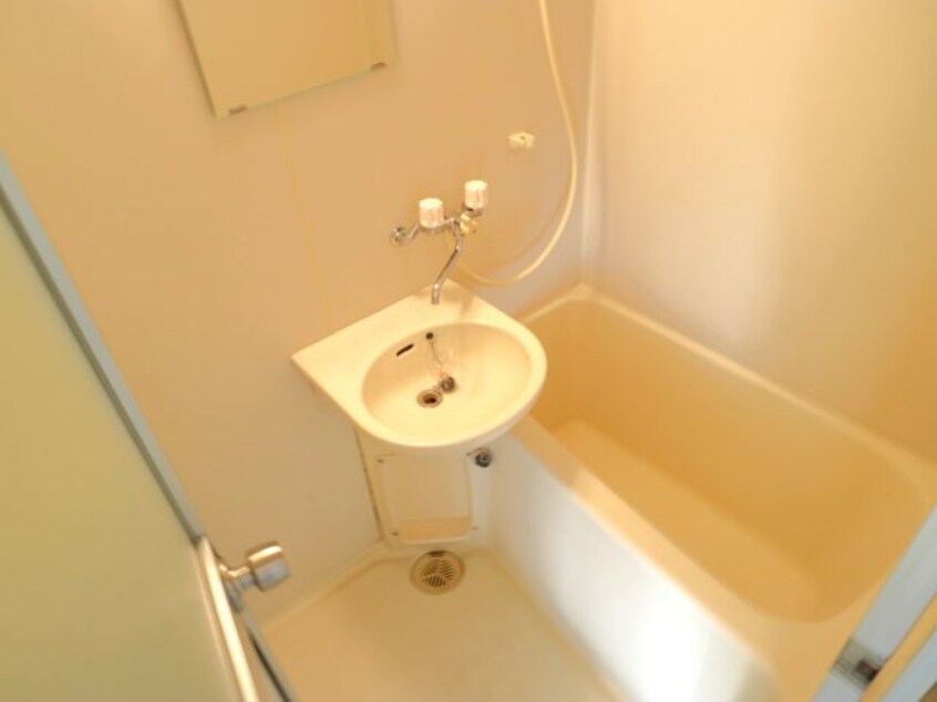  アップルハウス