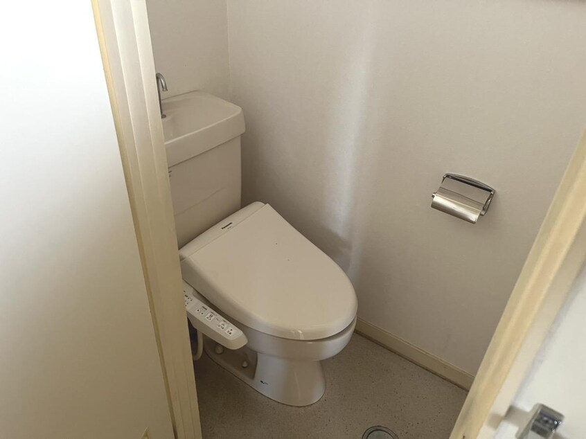  作町ロイヤルマンション