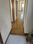  作町ロイヤルマンション