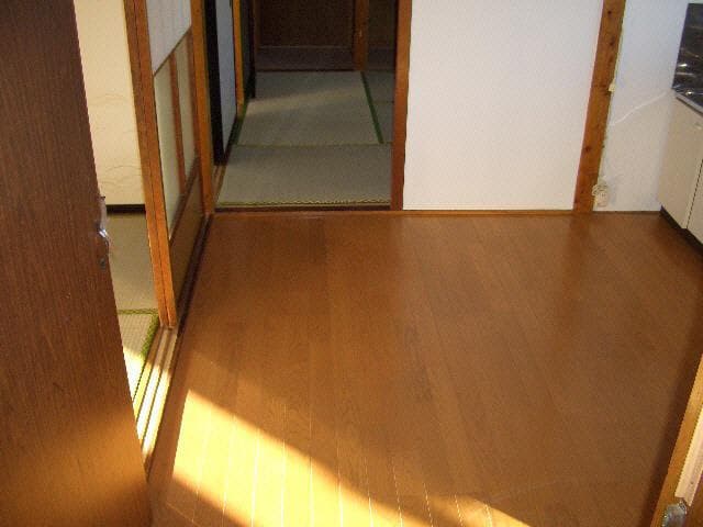  中好間木田貸家