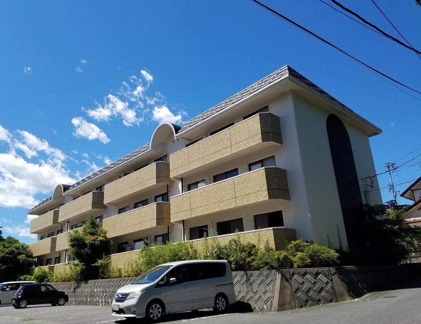  メゾンシャルマンＡ棟