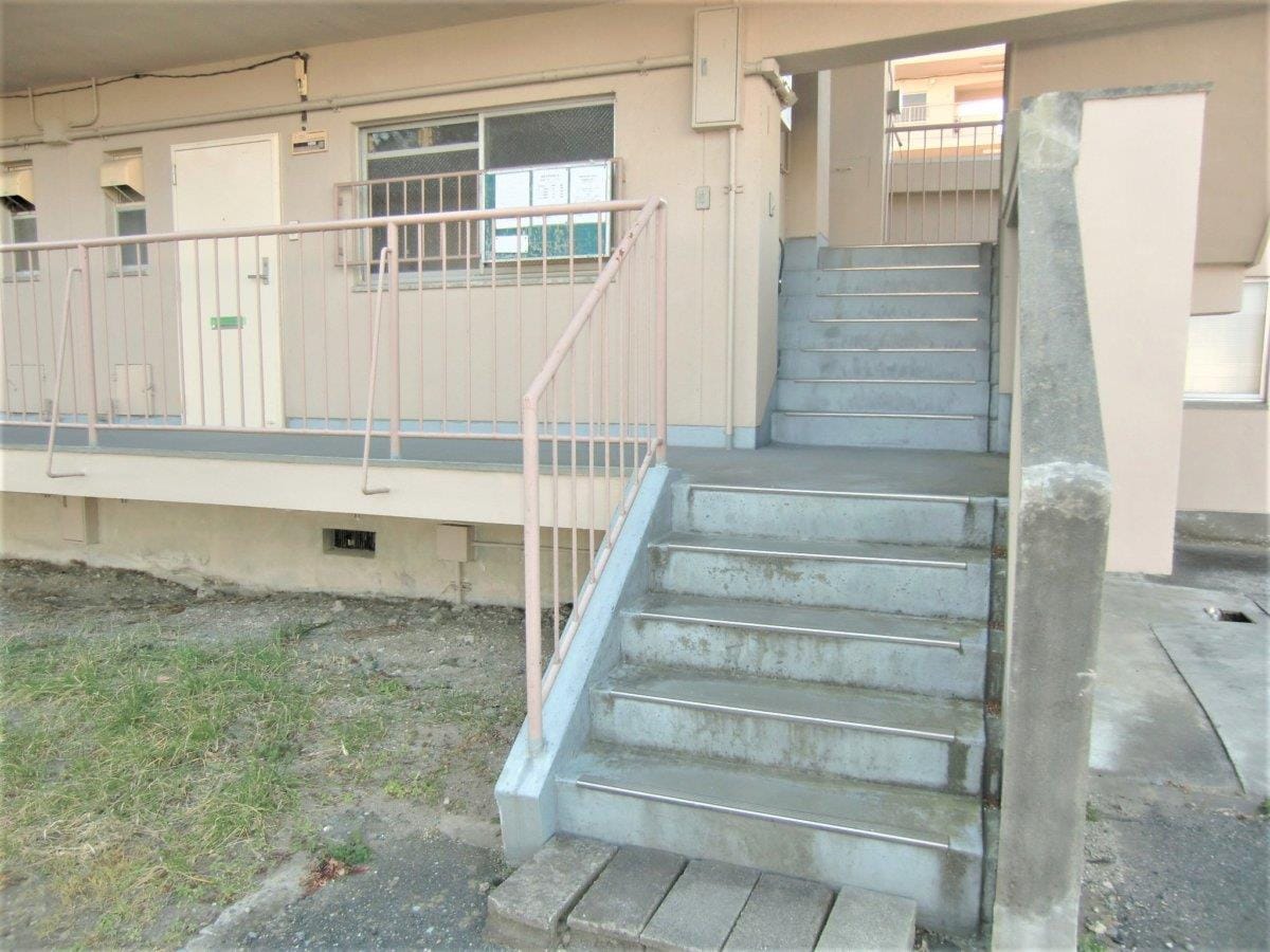  ビレッジハウス平山崎1号棟