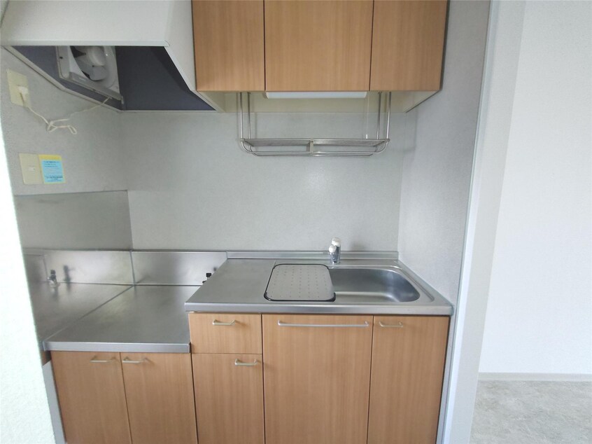  ライトハウス自由ケ丘C