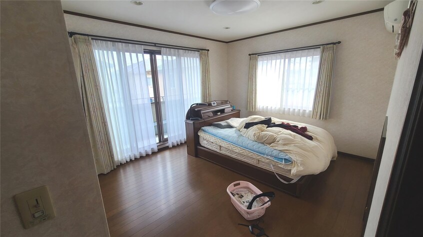  泉滝尻三丁目荒木貸家