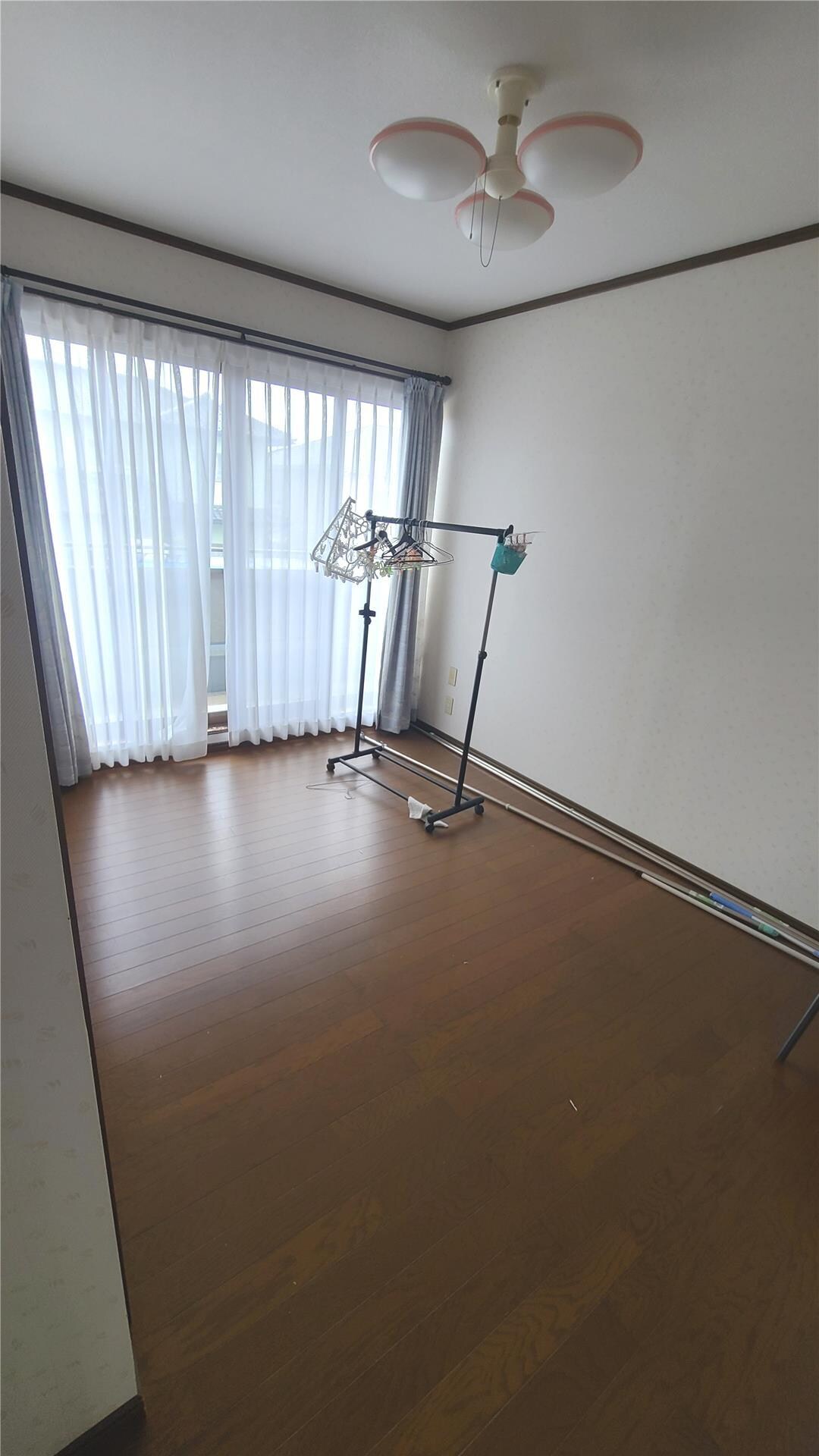  泉滝尻三丁目荒木貸家