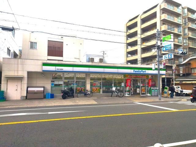 ファミリーマート西淀川柏里店(コンビニ)まで199m シャンクレール塚本