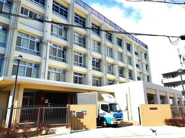 大阪市立淀中学校(中学校/中等教育学校)まで832m ラモーナ大和田