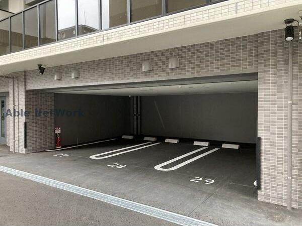  プレシス知事公館前WEST