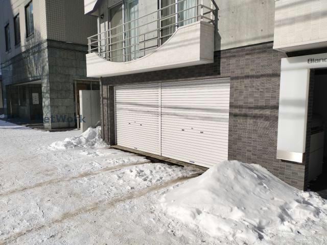  ブランノワールW１８.exe