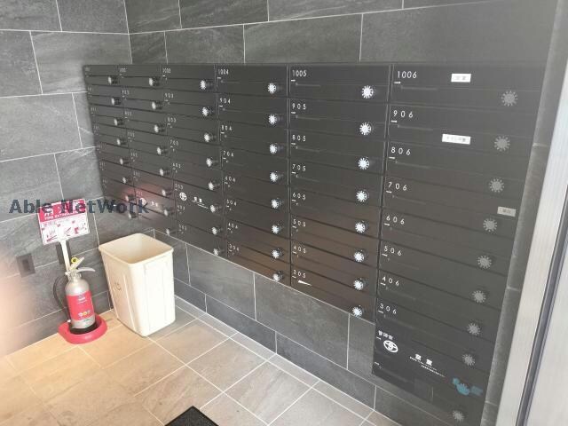  アジエステート大通西プラザ