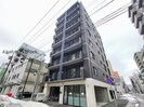 アルファスクエア大通西17の外観