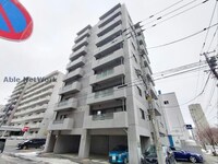 アヴェニュ近美前