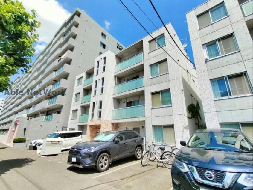  A BOND桑園　壱番館