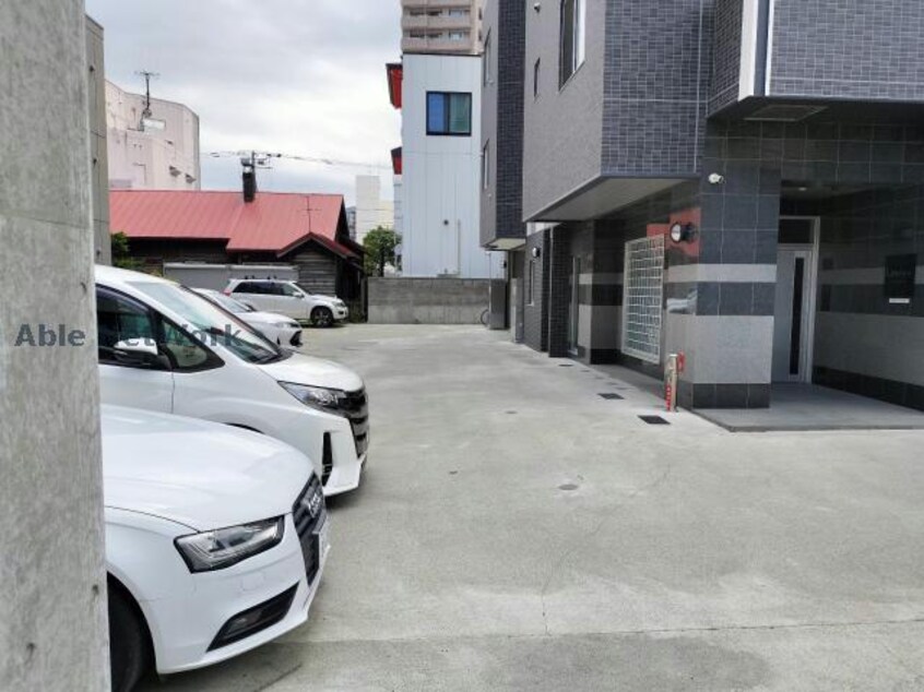  ラクラス円山公園